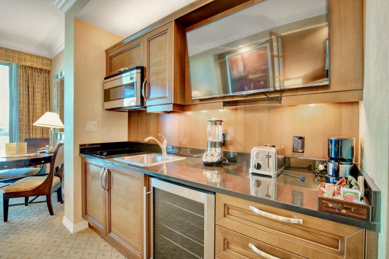 Apartamento Strip View Balcony Suites - No Fee ! Las Vegas