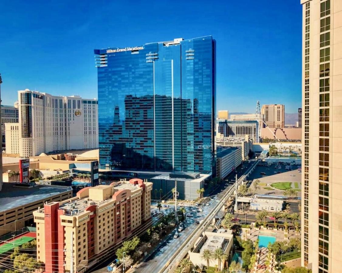 Strip View Balcony Suites - No Fee ! Apartamento *